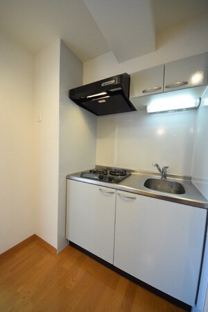 ラグジュアリーガーデン東松戸の物件内観写真